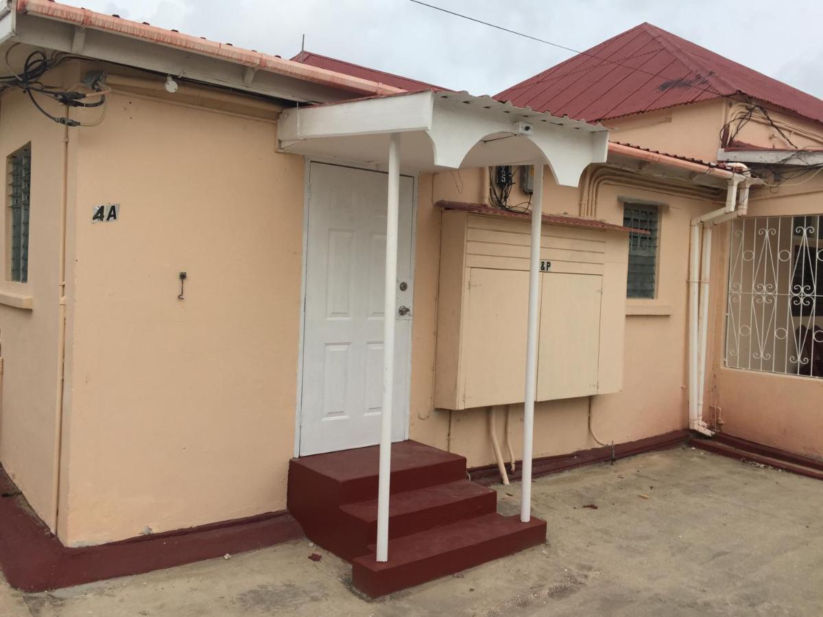 Ventnor House Apartments Bridgetown Buitenkant foto