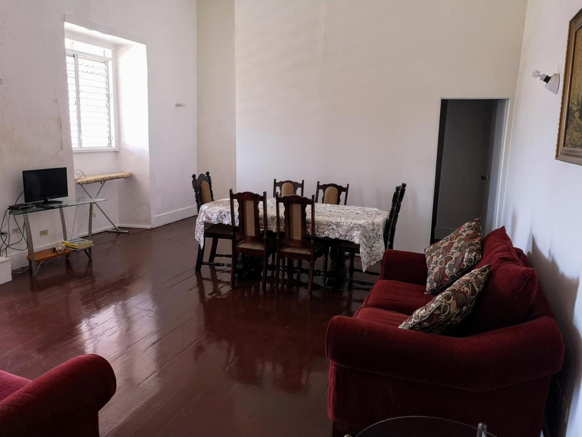 Ventnor House Apartments Bridgetown Buitenkant foto